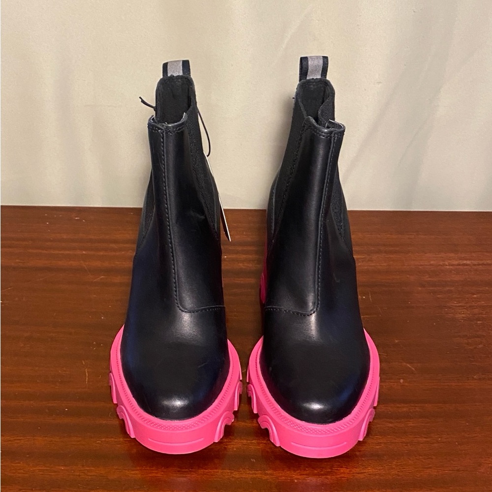 Sorel Brex Heeled Chelsea Boots Black Cactus Pink women’s size 5 - Picture 3 of 8
